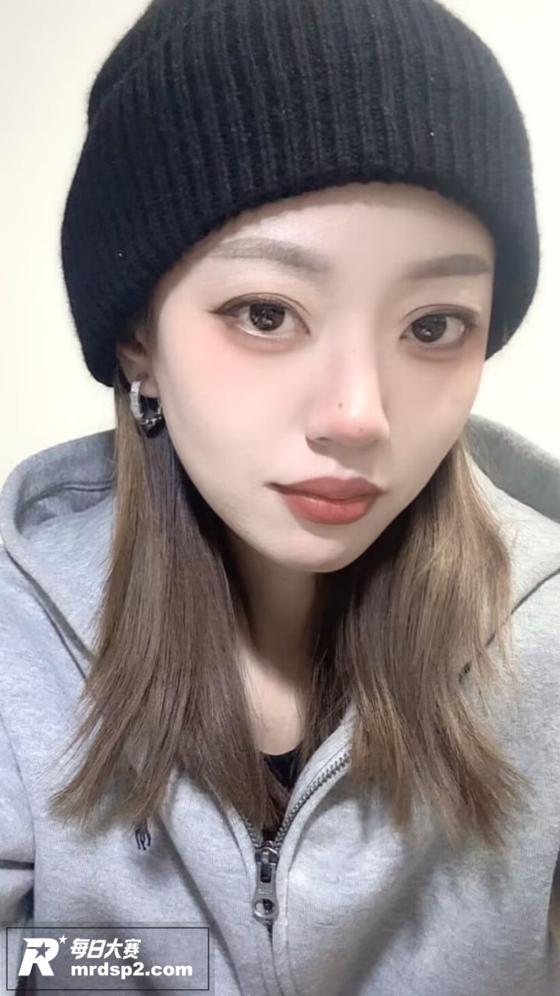广州高颜值少妇淫妻 相关图片4