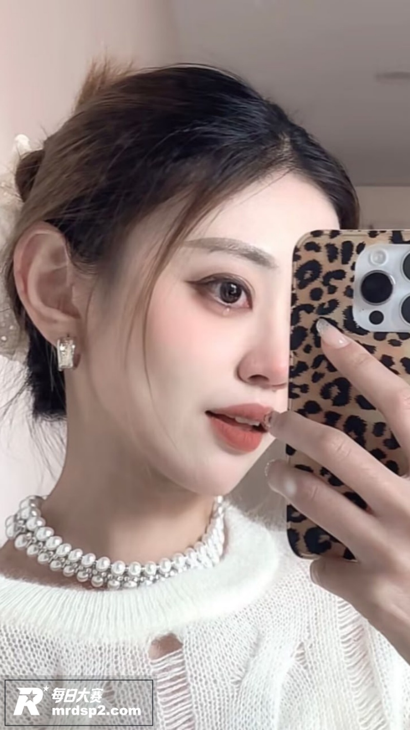 广州高颜值少妇淫妻 相关图片13