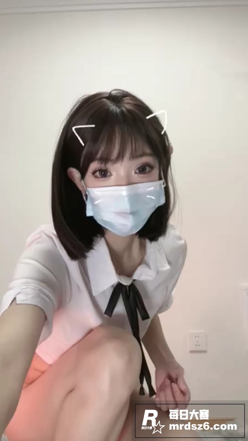 推特极品反差婊 米糯相关图片4
