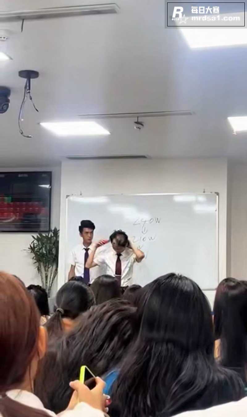江苏无锡新吴区腾龙商相关图片4