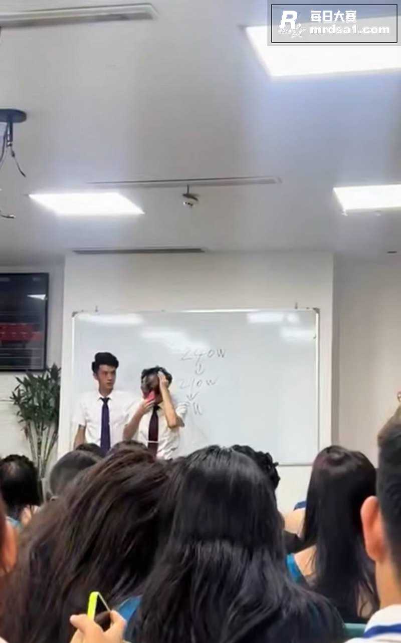江苏无锡新吴区腾龙商相关图片5