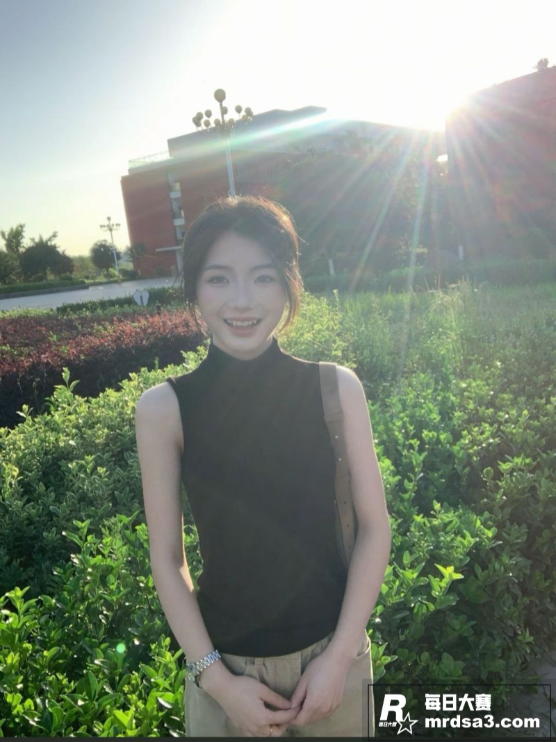 广东阳江00后新婚夫相关图片2