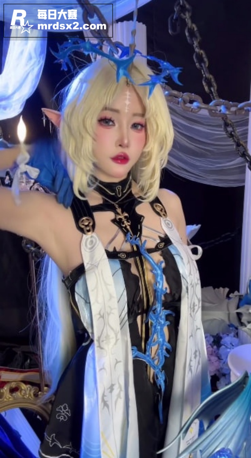 推特越南巨乳女神 T相关图片3