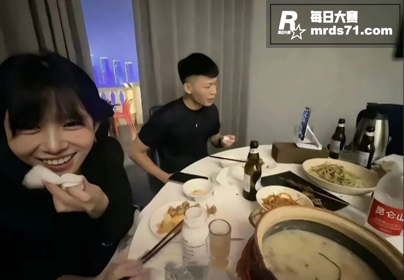 抖音网红 深海蜜柚 相关图片19