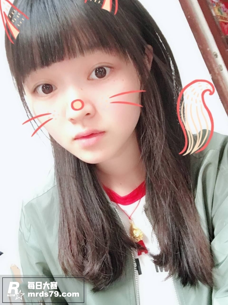 00后女大学生 张美相关图片8