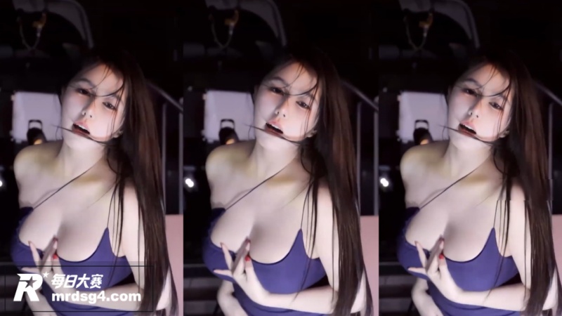 斗鱼高颜值女神 小酒相关图片3