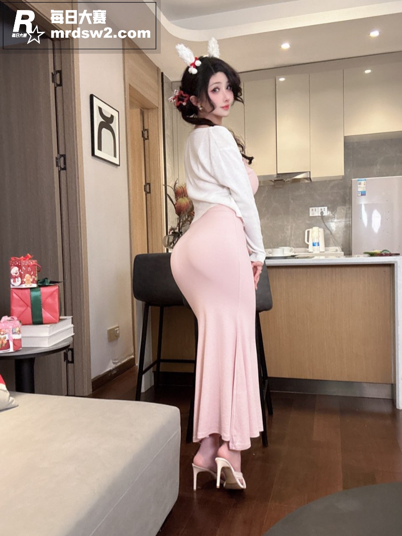 高颜值顶级身材反差婊相关图片5