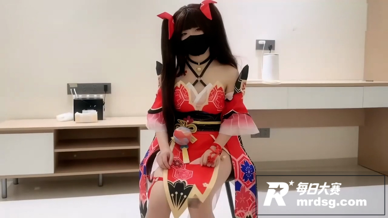 糖心Vlog小欣奈 相关图片1