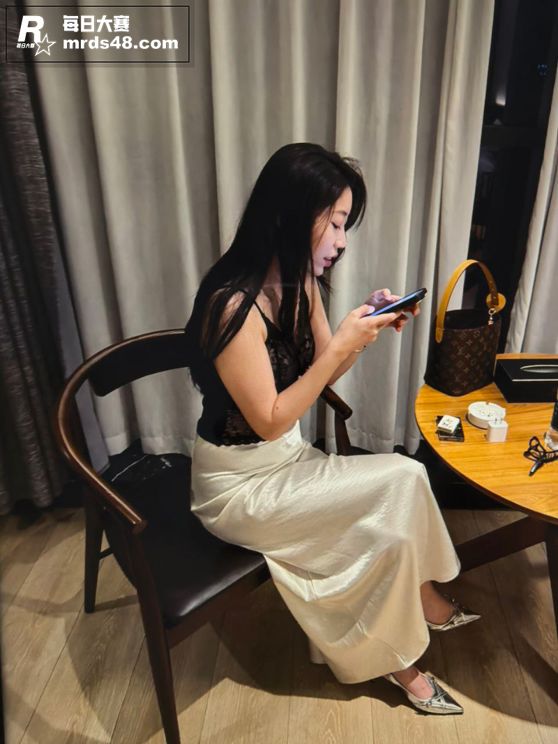 江苏南京银行经理 李相关图片1
