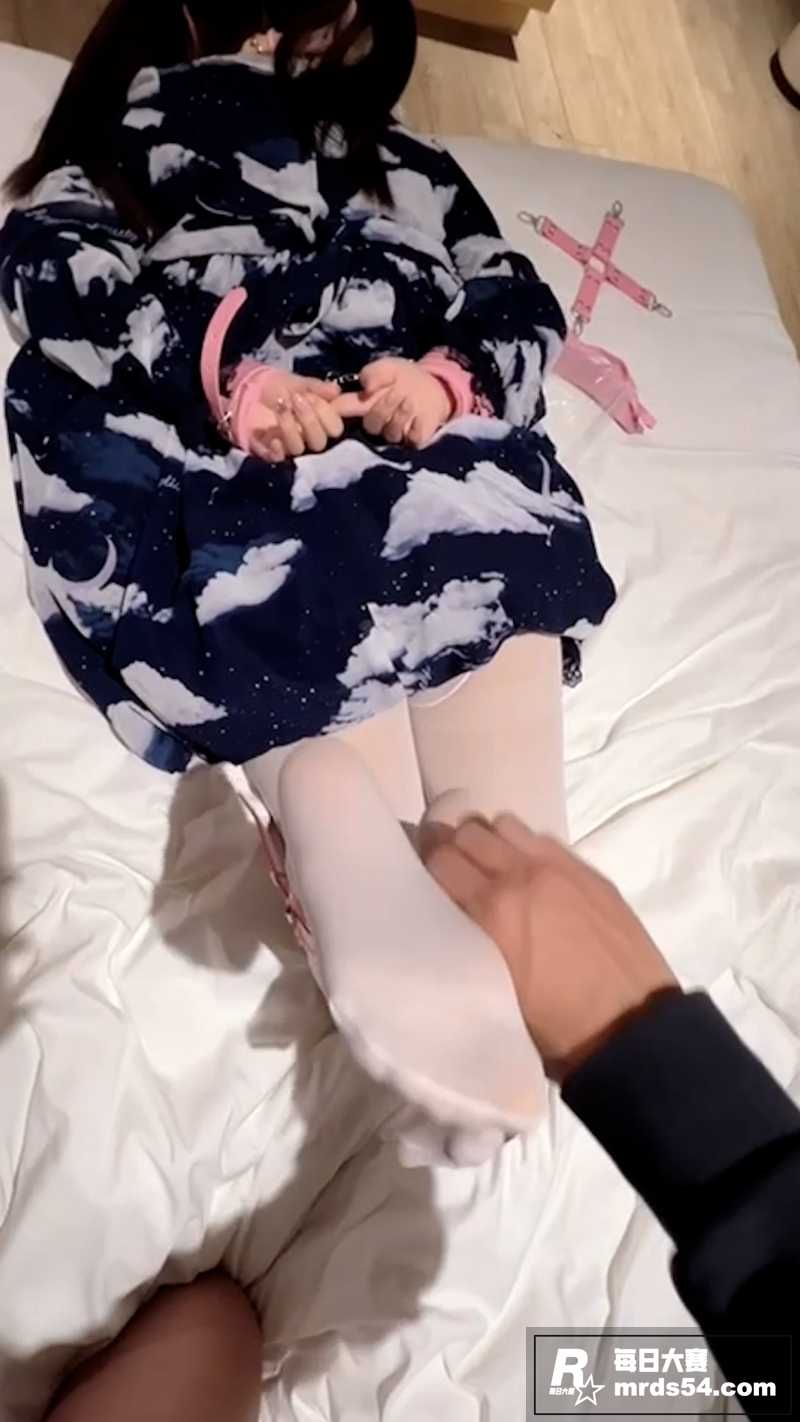 推特极品双马尾萝莉 相关图片3