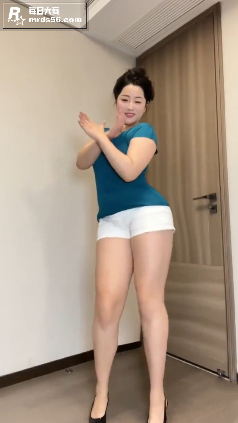 抖音极品熟女少妇 豹相关图片1