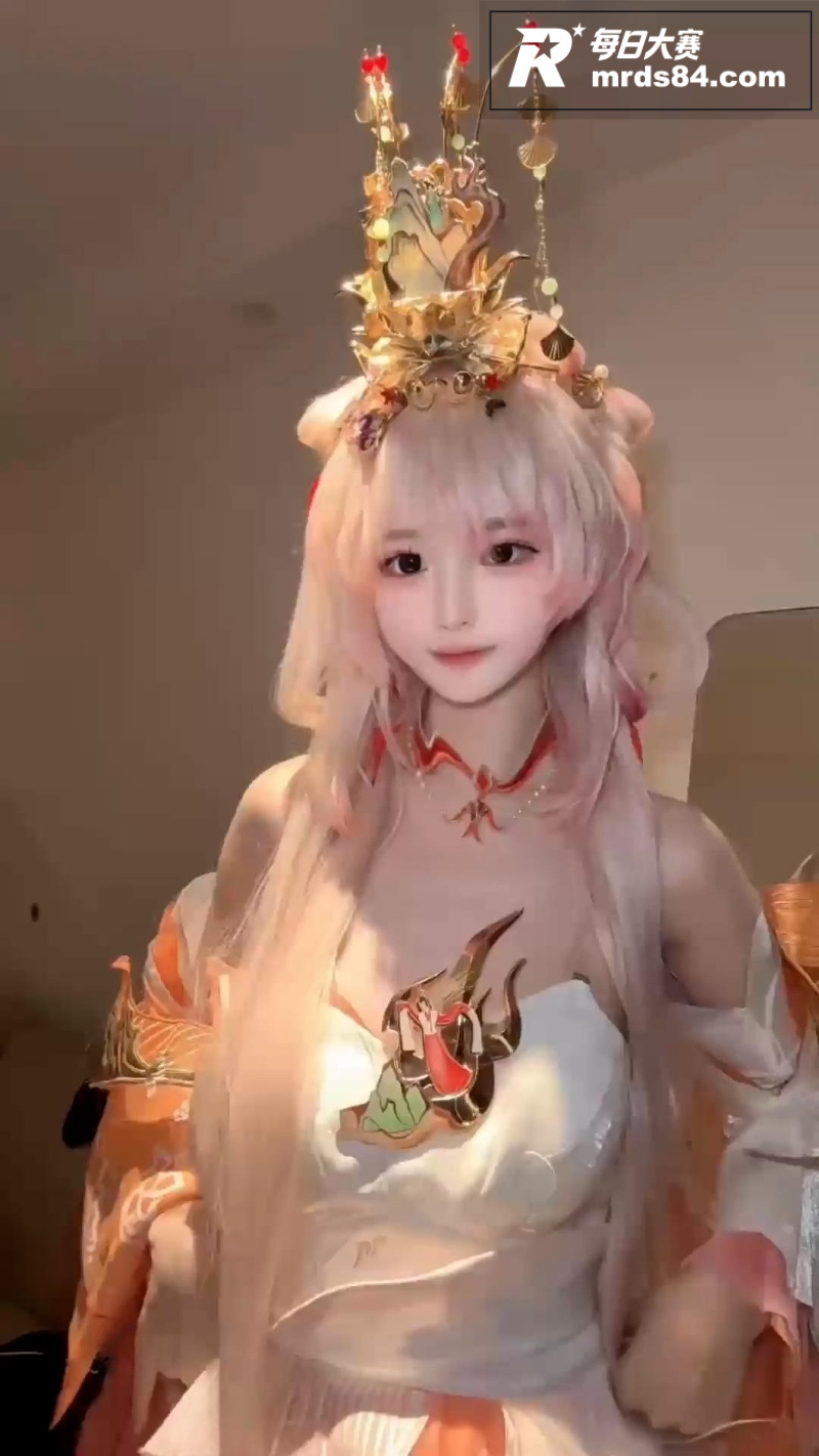 推特极品福利姬 季雨相关图片3