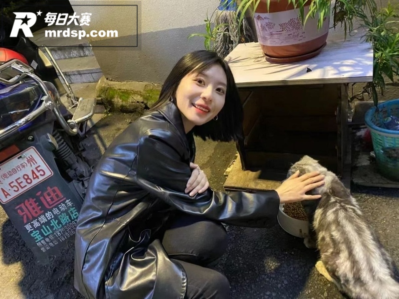 高颜值少妇私密视频 相关图片1