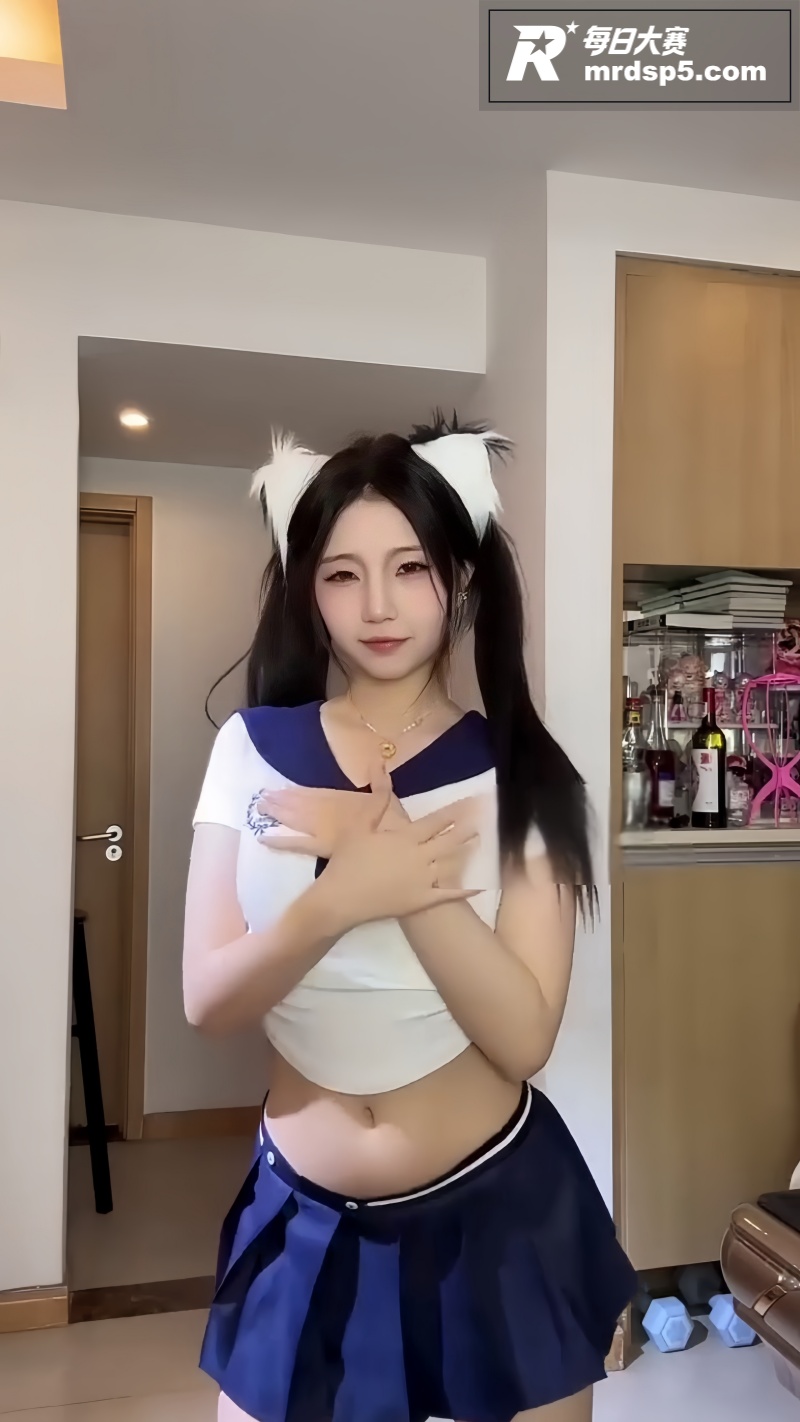 抖音少妇型美女 小小相关图片4