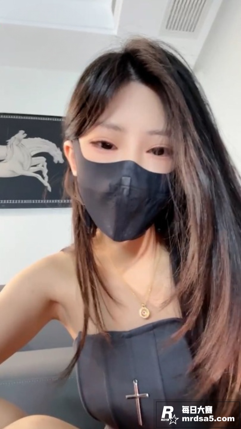玩物直播长腿女神 粥相关图片1