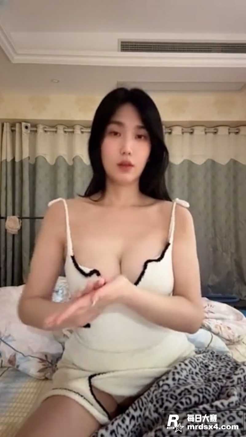 高颜值ASMR女神 相关图片3