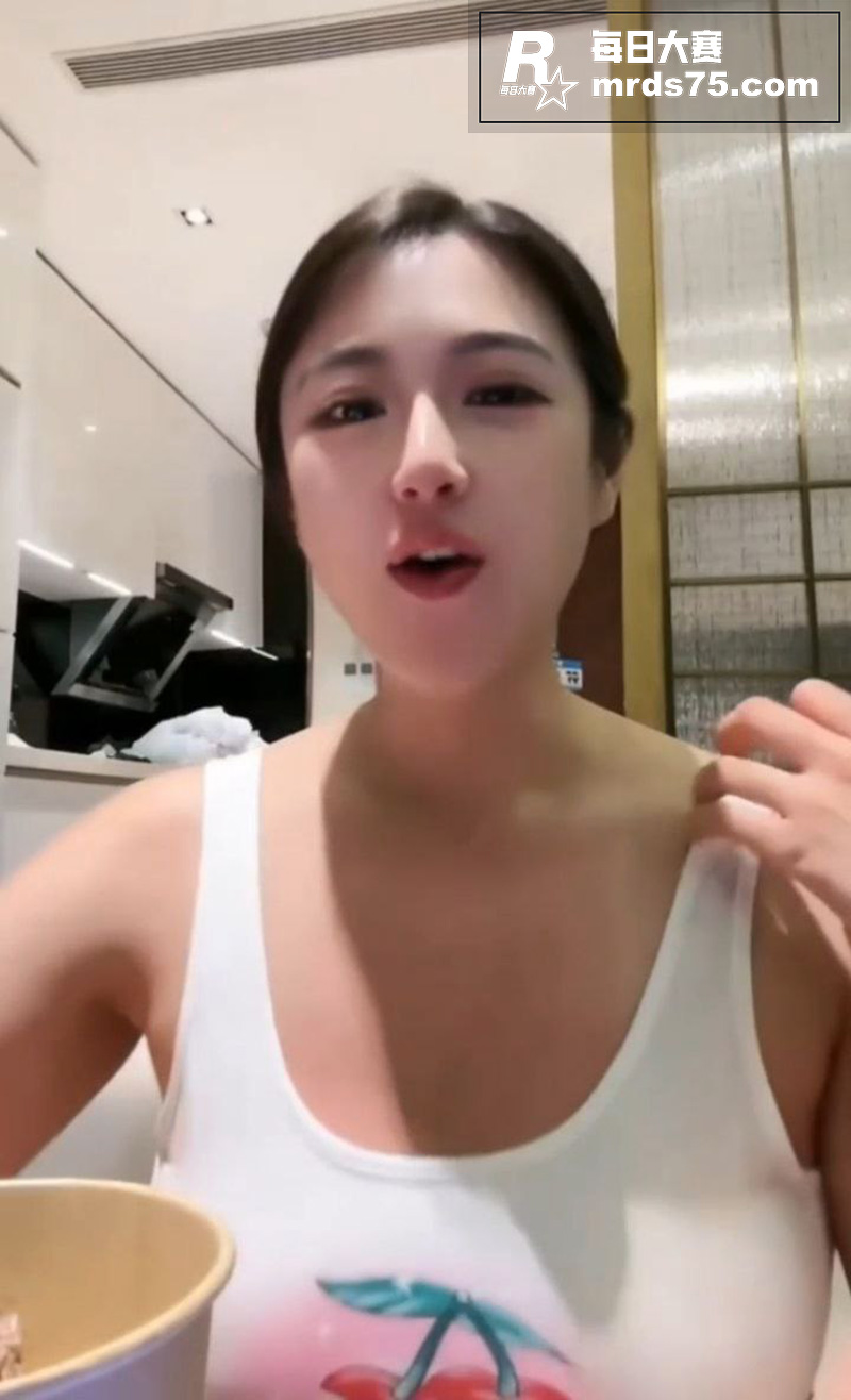 抖音极品网红 迪追追相关图片2