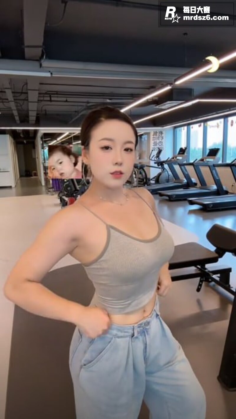 快手健身博主 霏霏爱相关图片2