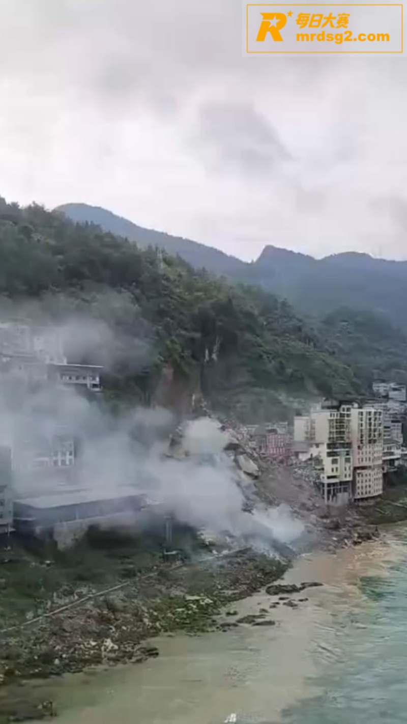 突发险情！重庆彭水山相关图片4