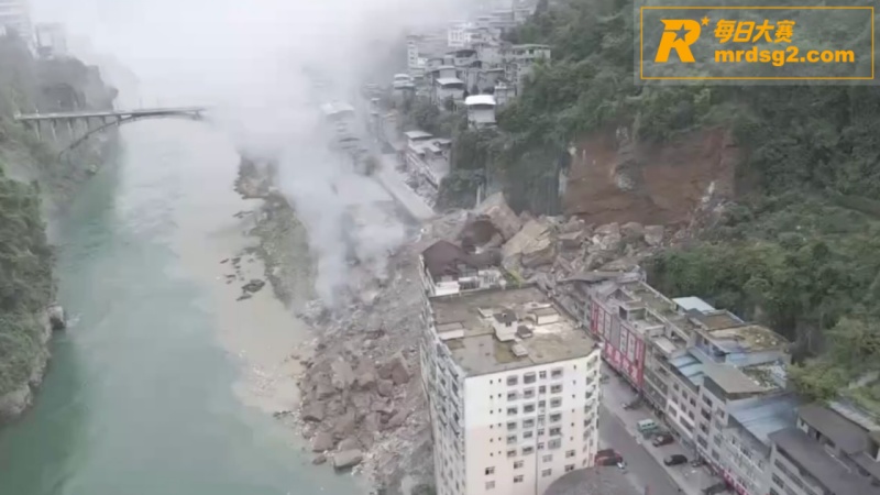 突发险情！重庆彭水山相关图片7