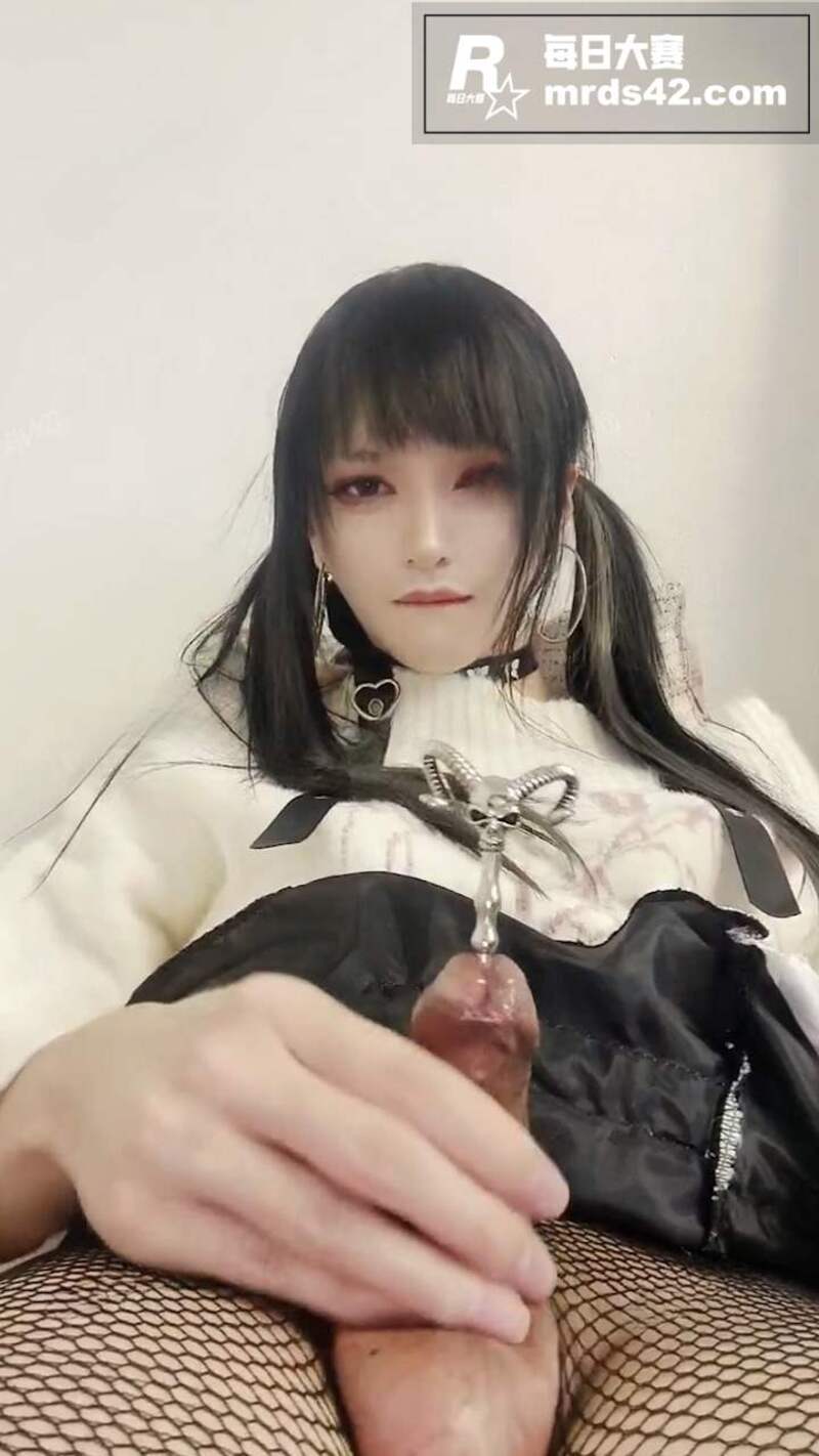 推特极品TS伪娘 雾相关图片2