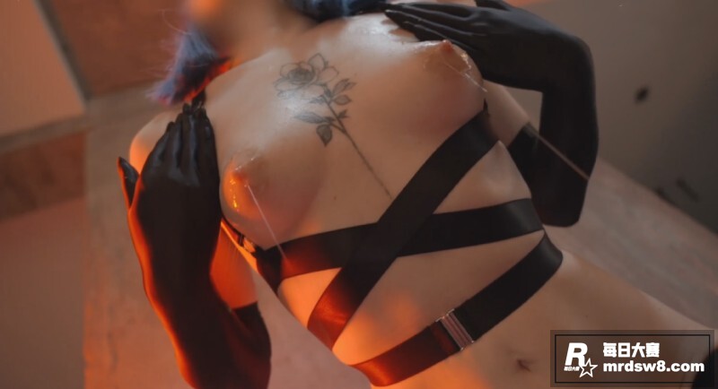 OnlyFans巨乳相关图片1