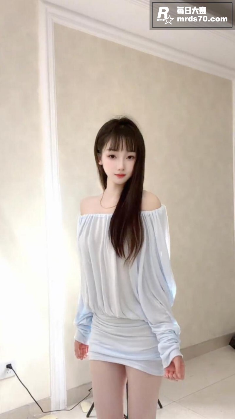 抖音高颜值女神 李梨相关图片6