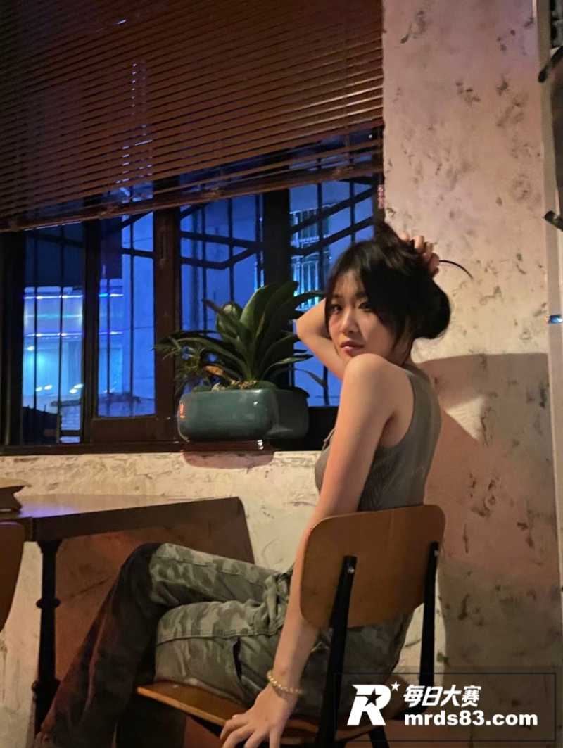 太原反差少女 夏叶 相关图片1