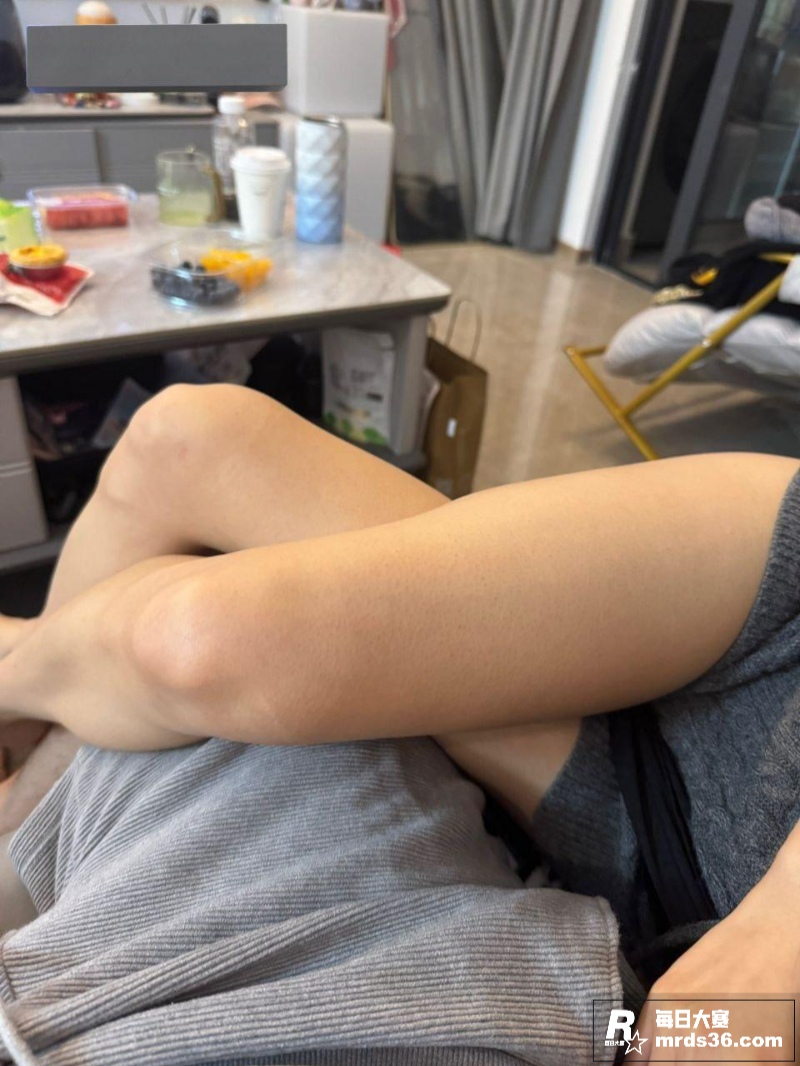 上海高颜值反差女大学相关图片5