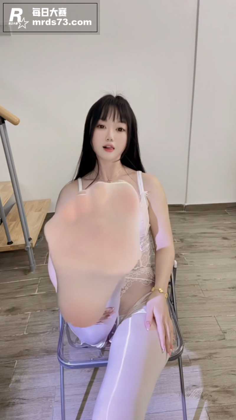 抖音高颜值反差萝莉 相关图片6