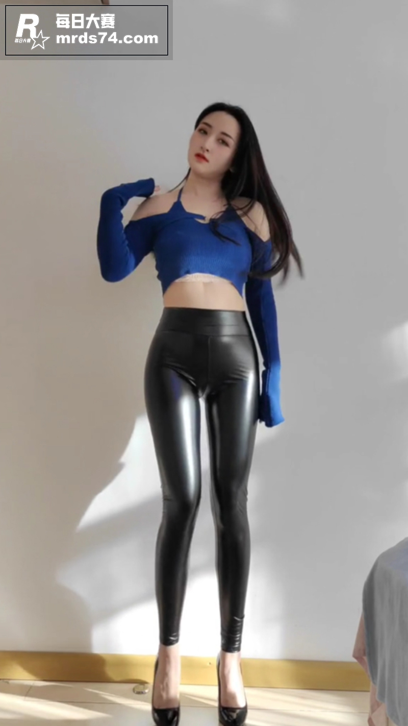 高颜值反差御姐 妍妹相关图片6