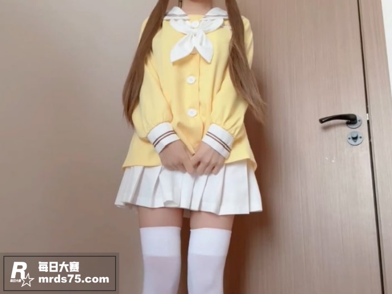 推特极品福利姬 元元相关图片1