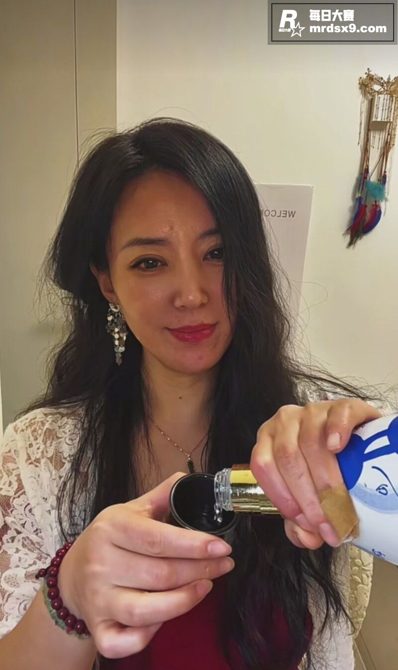 上海浦东新区极品少妇相关图片1