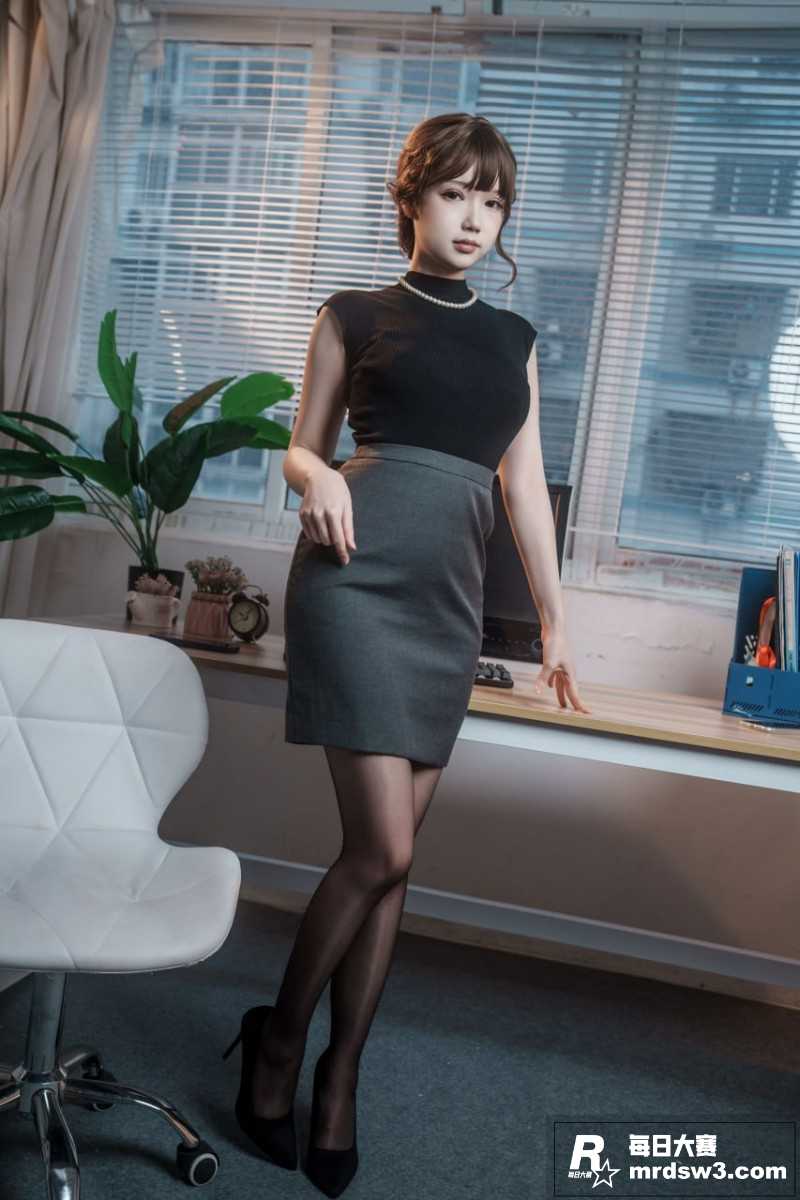 秀人网高颜值女模特 相关图片2
