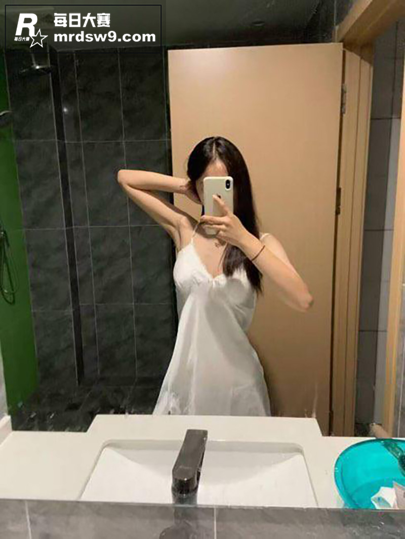 广州白云区反差女幼师相关图片3