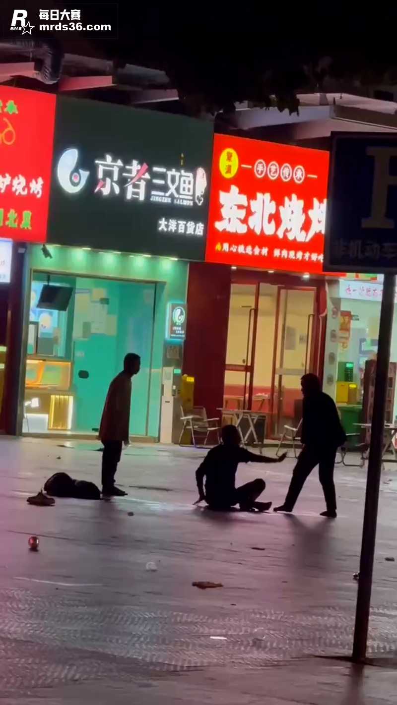 武汉血腥之夜！网传武相关图片3