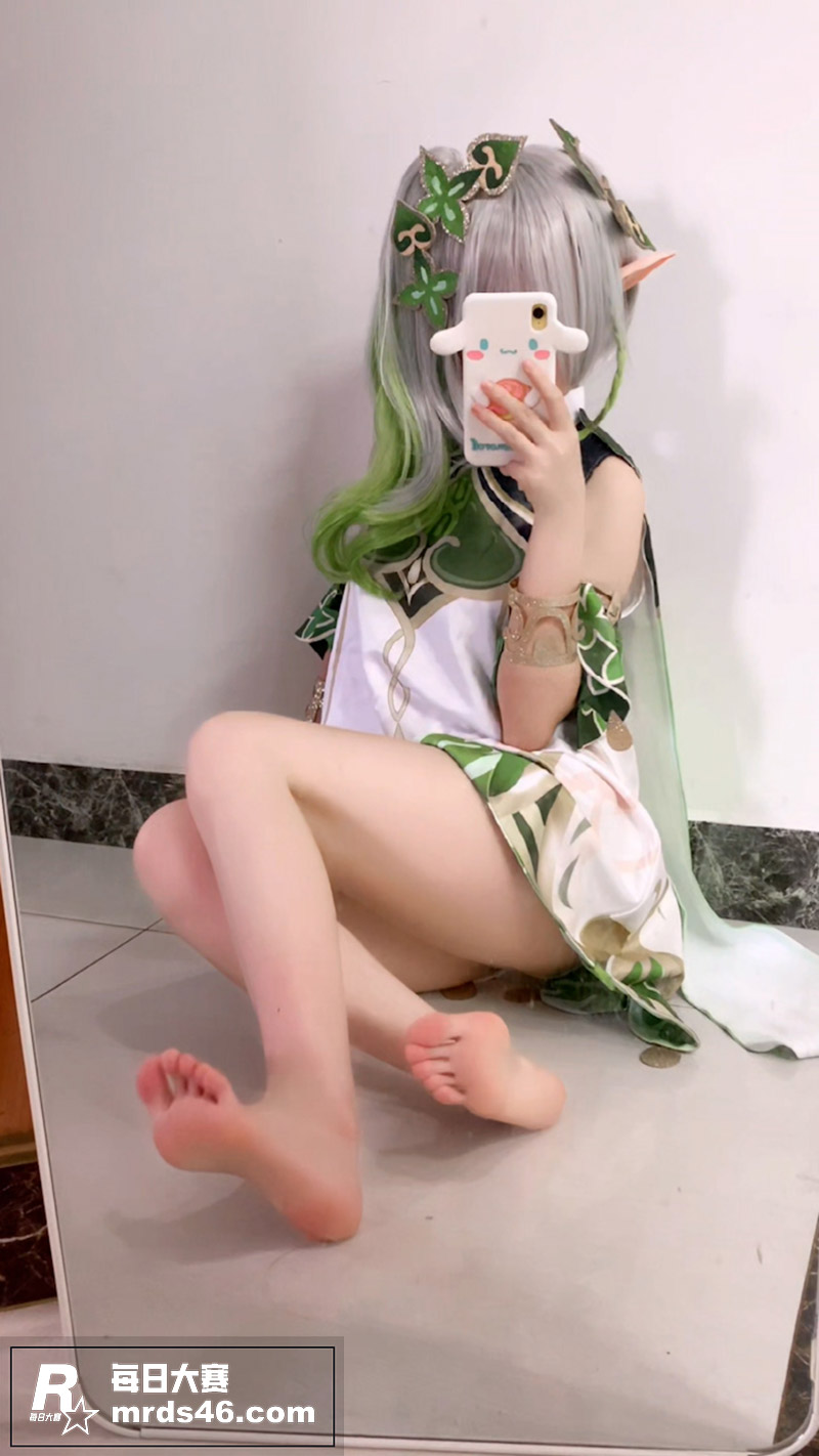 推特水嫩萝莉 喵呜小相关图片3