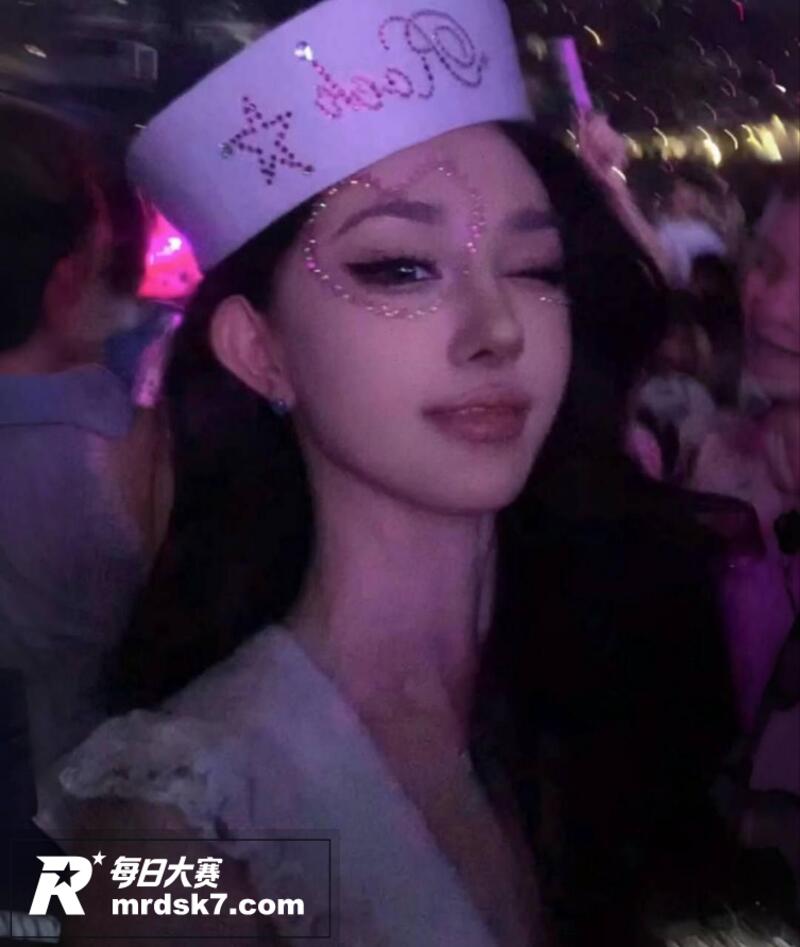 推特约炮大神 我的枪相关图片5