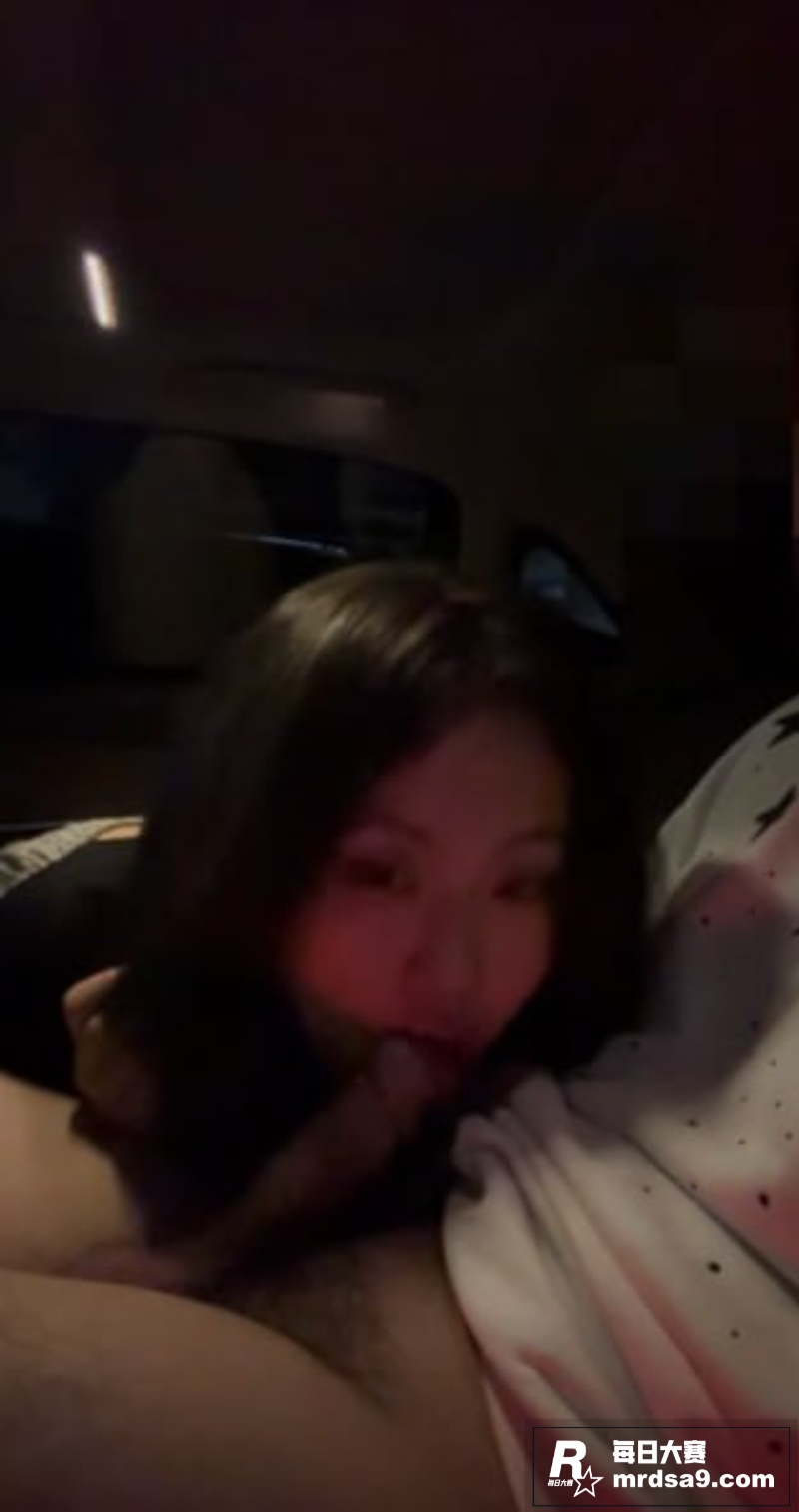 极限调教微胖妹妹 跪相关图片5