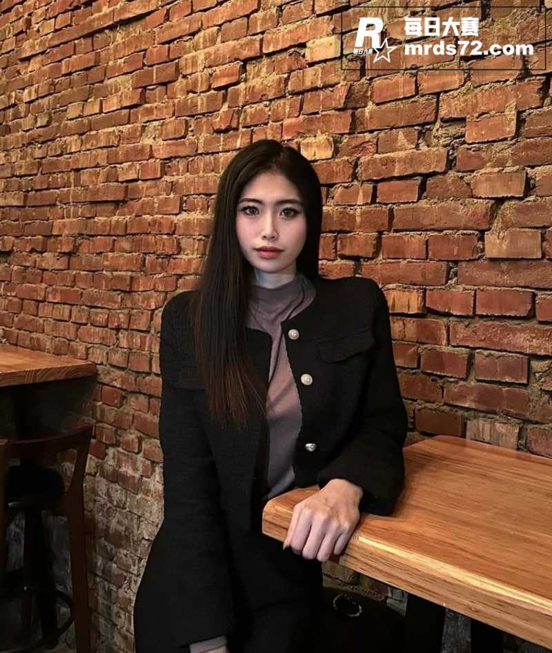 极品高颜值美容院老板相关图片13