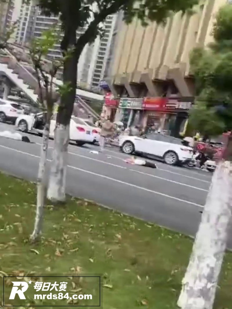 街头热瓜 四川成都市相关图片2
