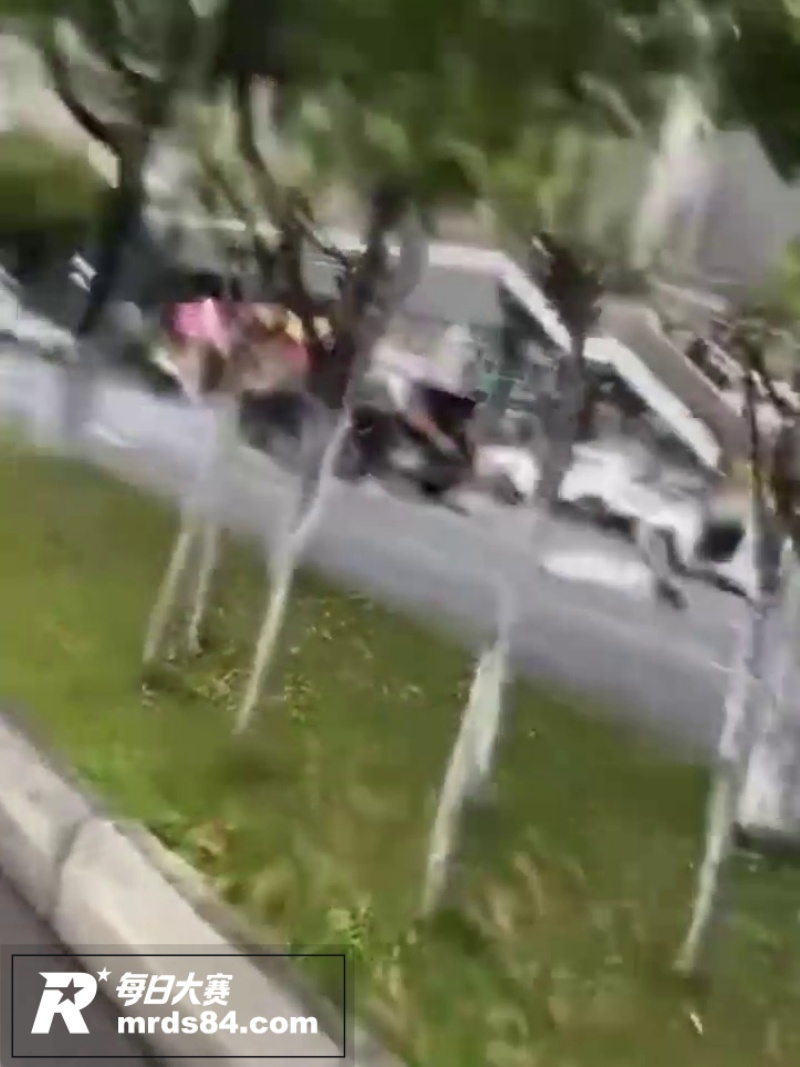 街头热瓜 四川成都市相关图片3