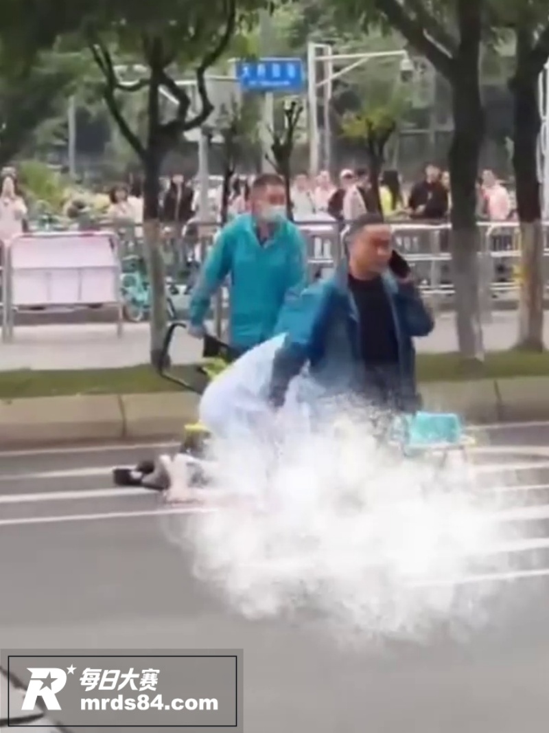 街头热瓜 四川成都市相关图片15