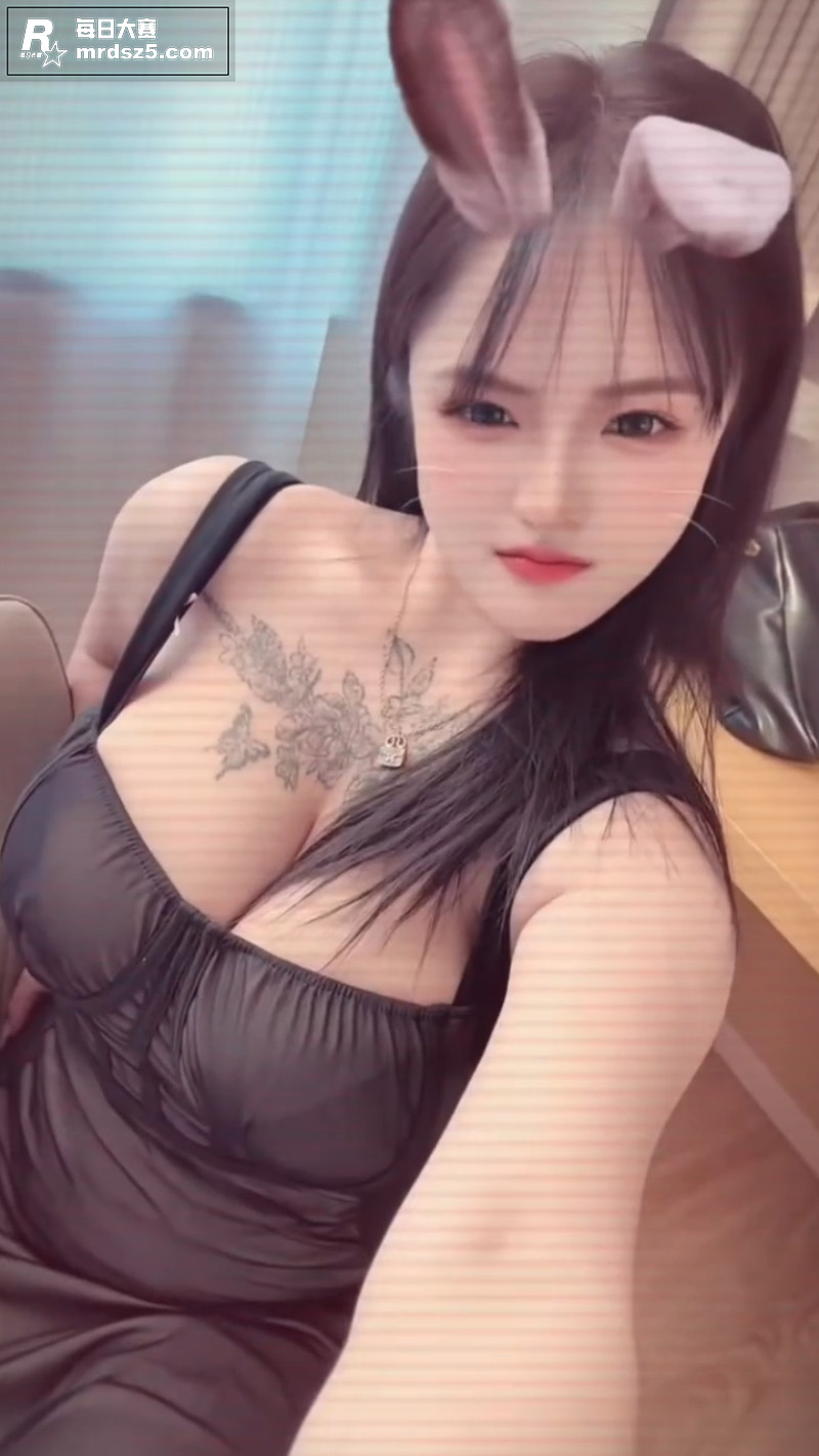 抖音巨乳主播 小y睡相关图片13