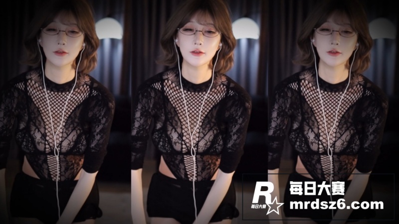 虎牙极品高颜值御姐女相关图片10