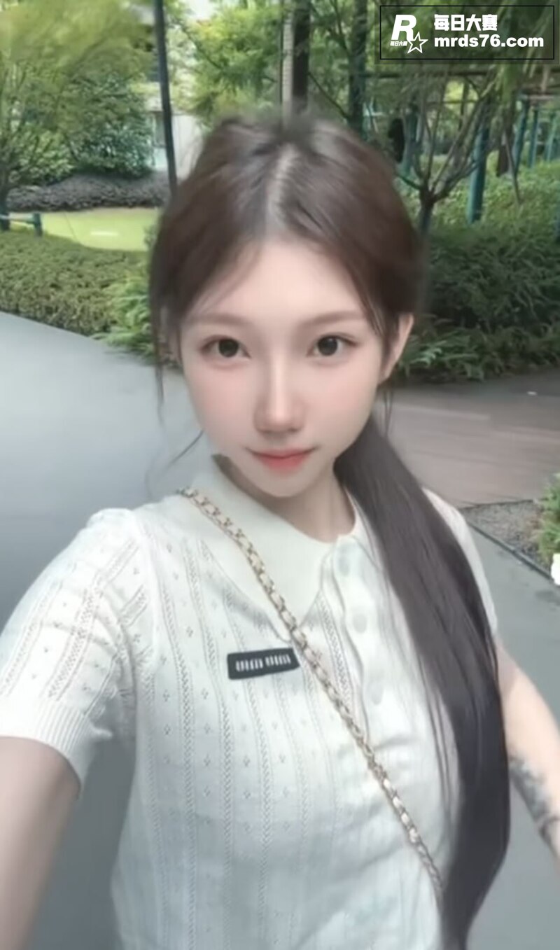 推特原创博主 欣欣子相关图片1