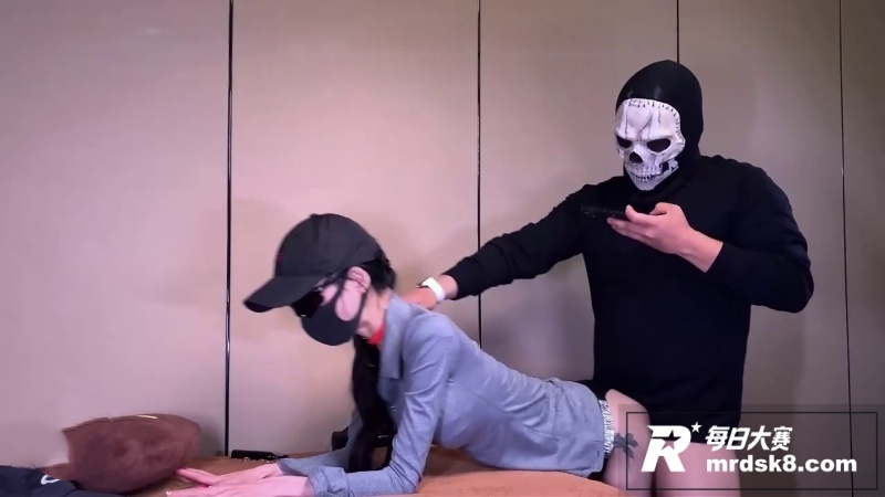 推特长腿女神 svj相关图片5