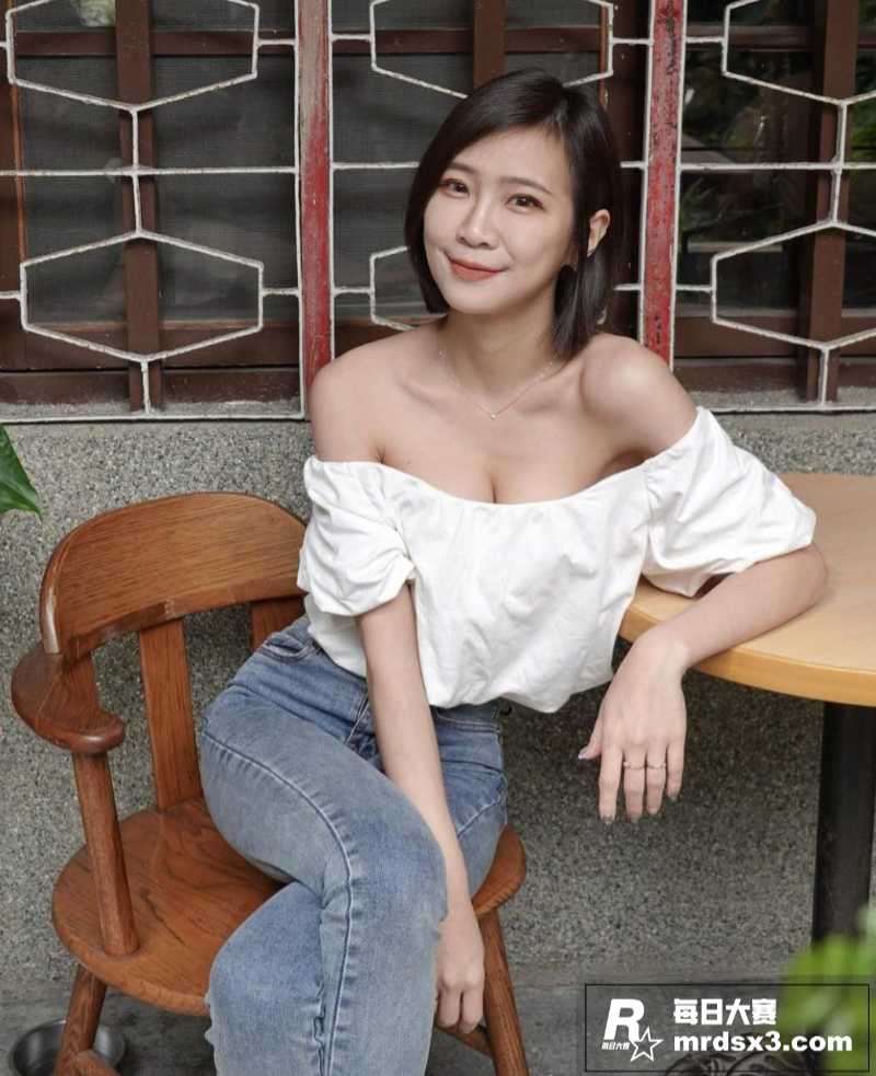 IG13万粉高颜值网相关图片3