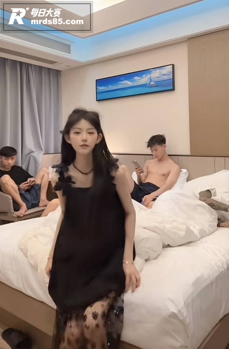 抖音极品精神小妹 小相关图片6