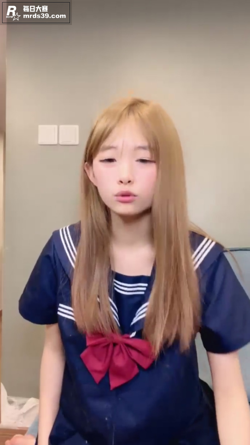 双马尾JK少女 小涵相关图片1